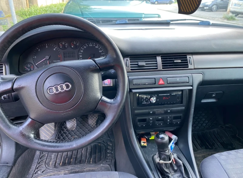 Audi A6, снимка 3 - Автомобили и джипове - 52309356