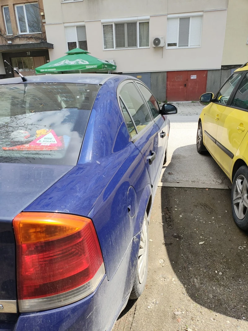 Opel Vectra 1.8 140 кс., снимка 3 - Автомобили и джипове - 52338797