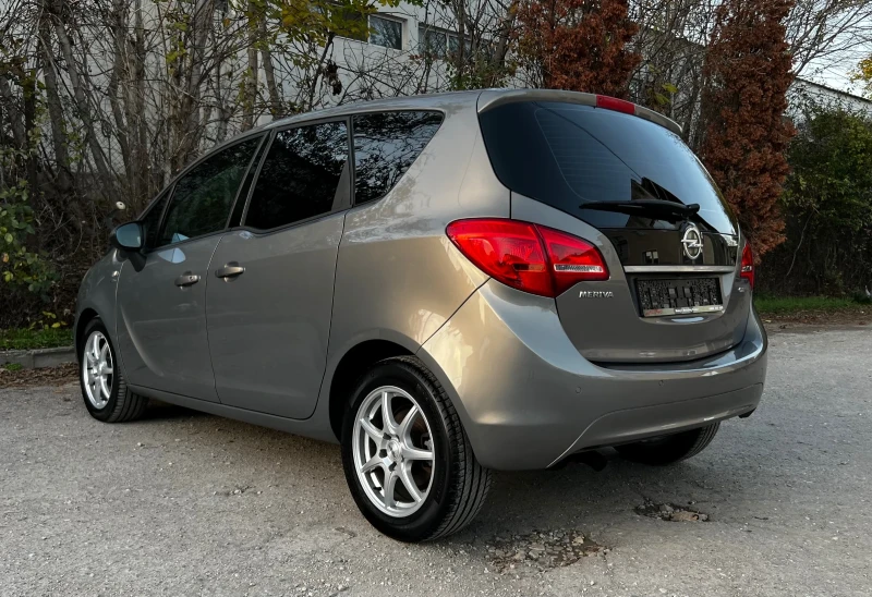 Opel Meriva 1.7CDTI 130HP, снимка 4 - Автомобили и джипове - 52486632