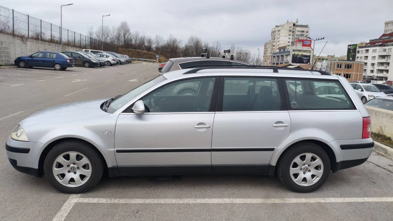 VW Passat 1.9 TDI , снимка 4 - Автомобили и джипове - 52991469