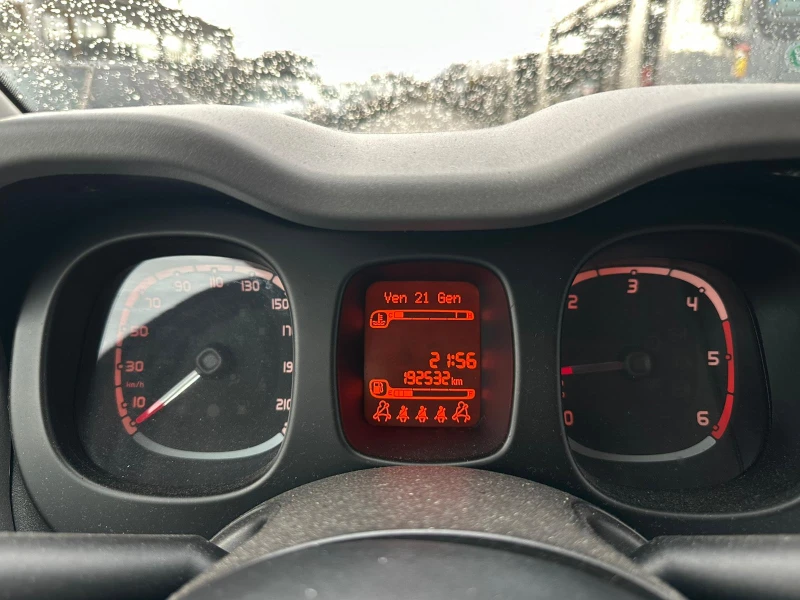 Fiat Panda / 1.3D / 75HP / EURO 5 /, снимка 14 - Автомобили и джипове - 53024249