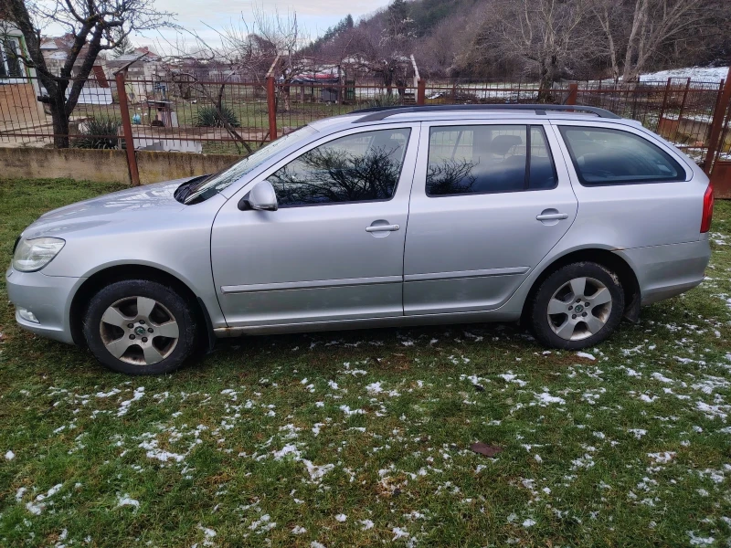 Skoda Octavia, снимка 3 - Автомобили и джипове - 53050492