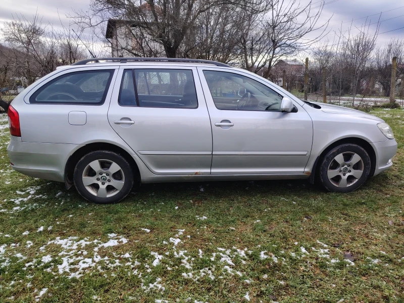 Skoda Octavia, снимка 7 - Автомобили и джипове - 53050492