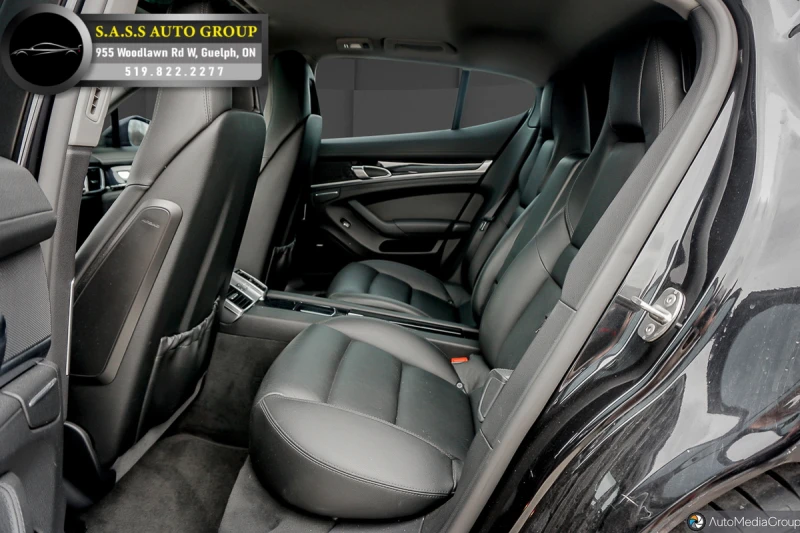 Porsche Panamera 4X4| КАТО НОВ| ОБДУХ| ПОДГРЕВ| 360 КАМЕРА| BOSE, снимка 15 - Автомобили и джипове - 53340493