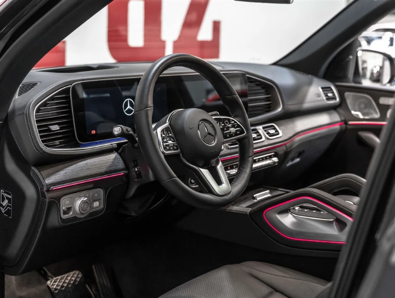 Mercedes-Benz GLE 450 АМГ | ПОДГРЕВИ* ОБДУХВАНЕ | ХЕД ЪП | , снимка 7 - Автомобили и джипове - 54479423