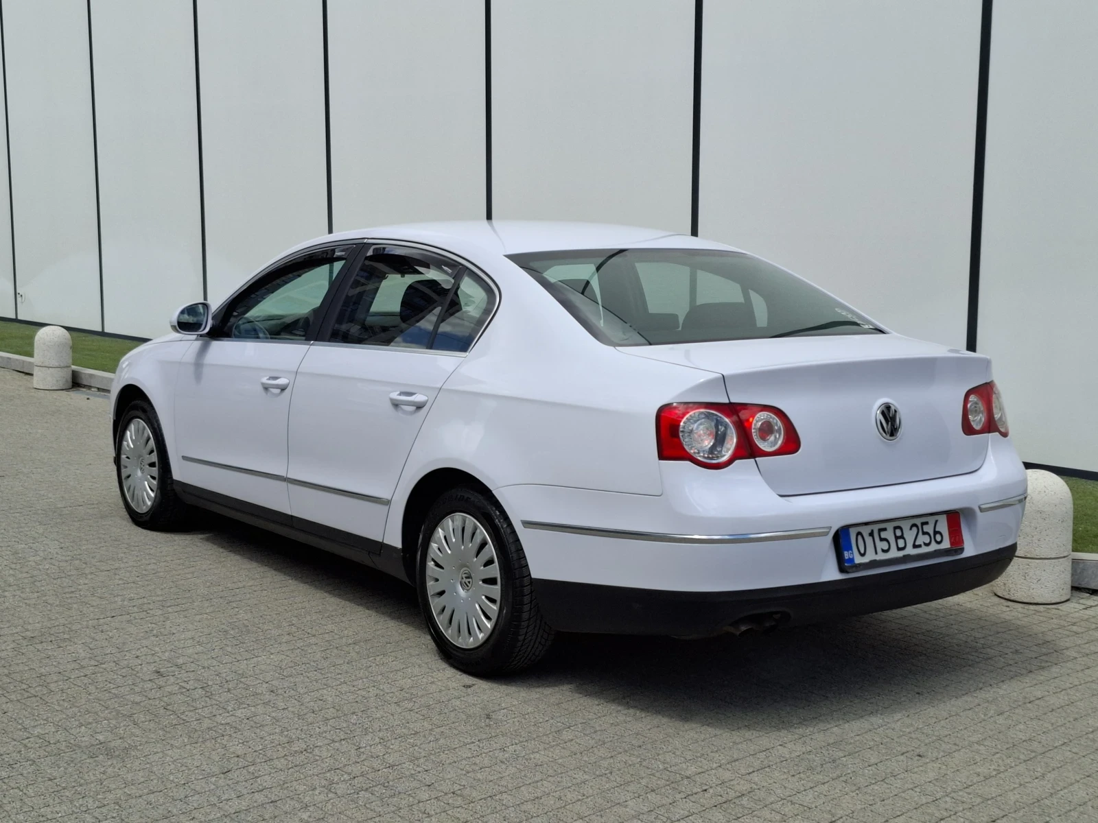VW Passat 1.9TDI* (105кс)* * XENON* * * НОВ ВНОС* * *  - изображение 8