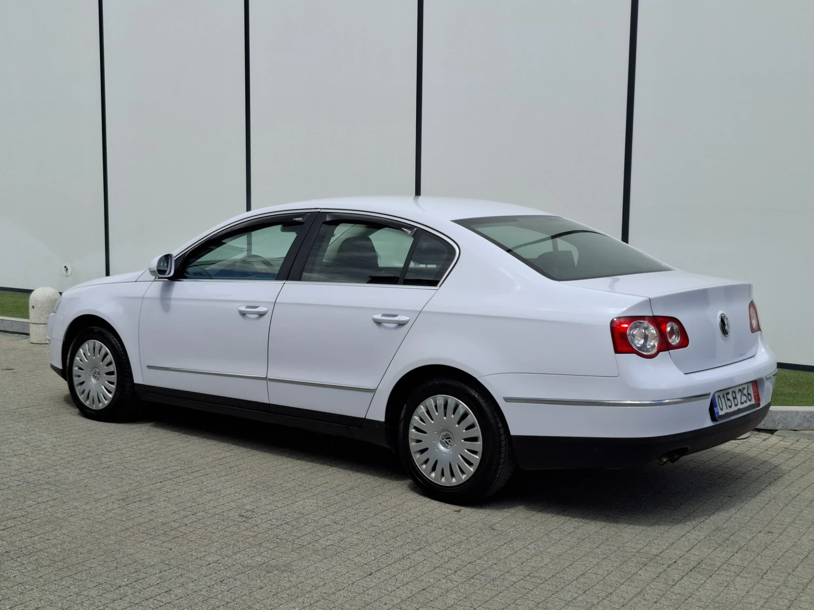 VW Passat 1.9TDI* (105кс)* * XENON* * * НОВ ВНОС* * *  - изображение 7
