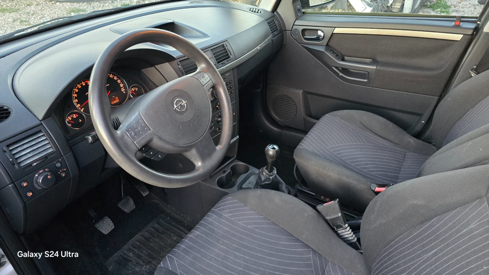 Opel Meriva 1.4i Климатик - изображение 5