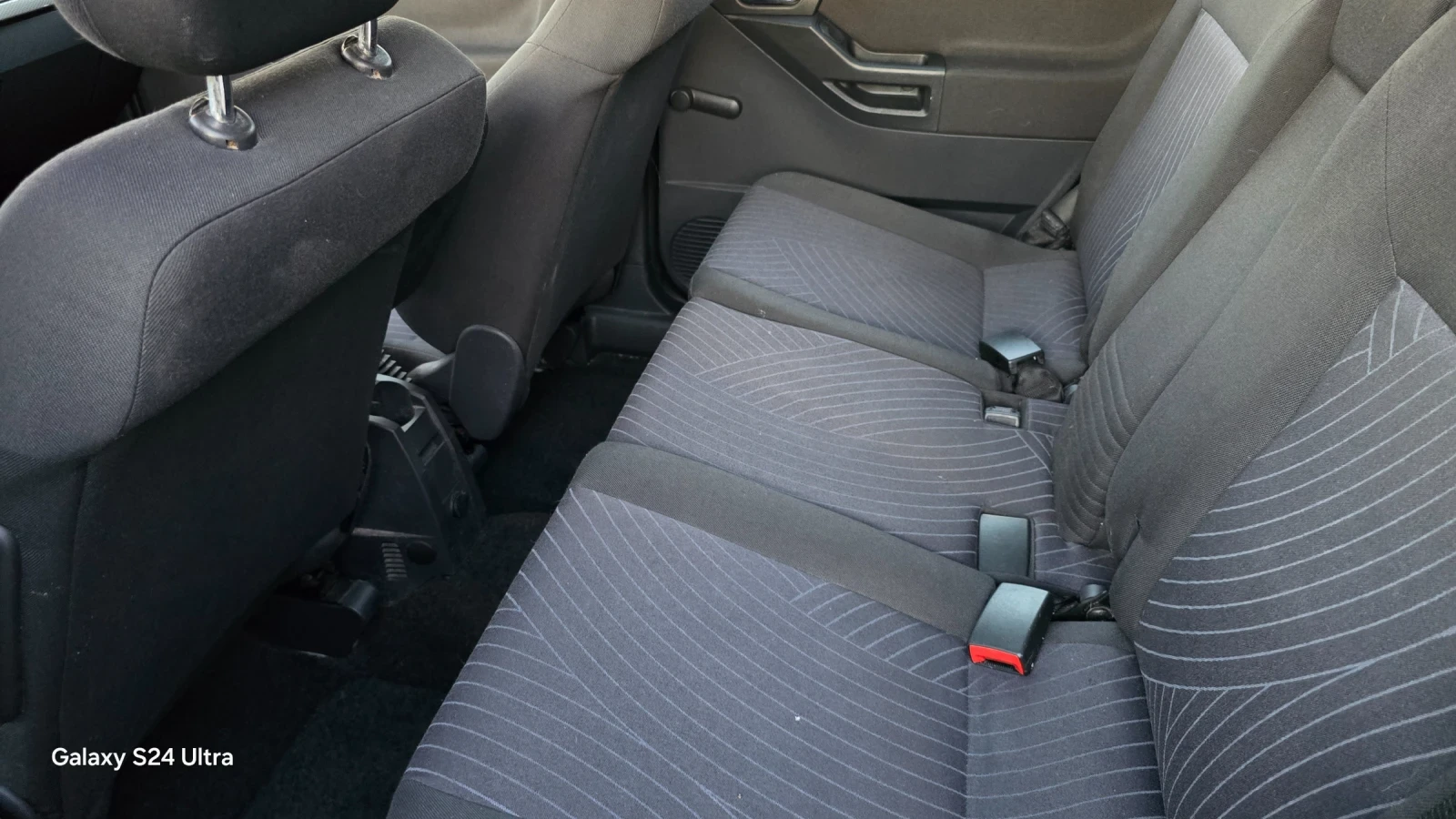 Opel Meriva 1.4i Климатик - изображение 10