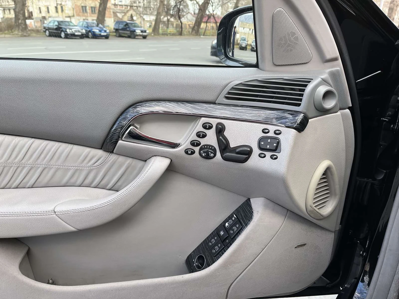 Mercedes-Benz S 500  - изображение 10