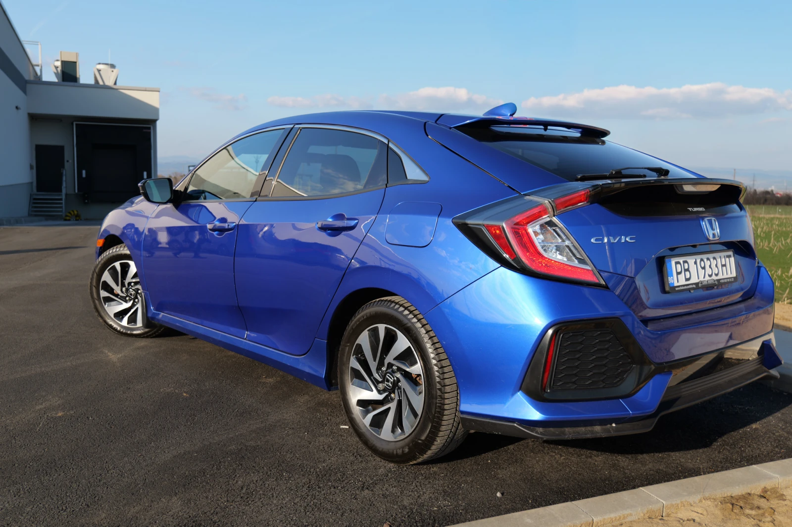 Honda Civic VTEC Turbo Manual, снимка 2 - Автомобили и джипове - 53387680