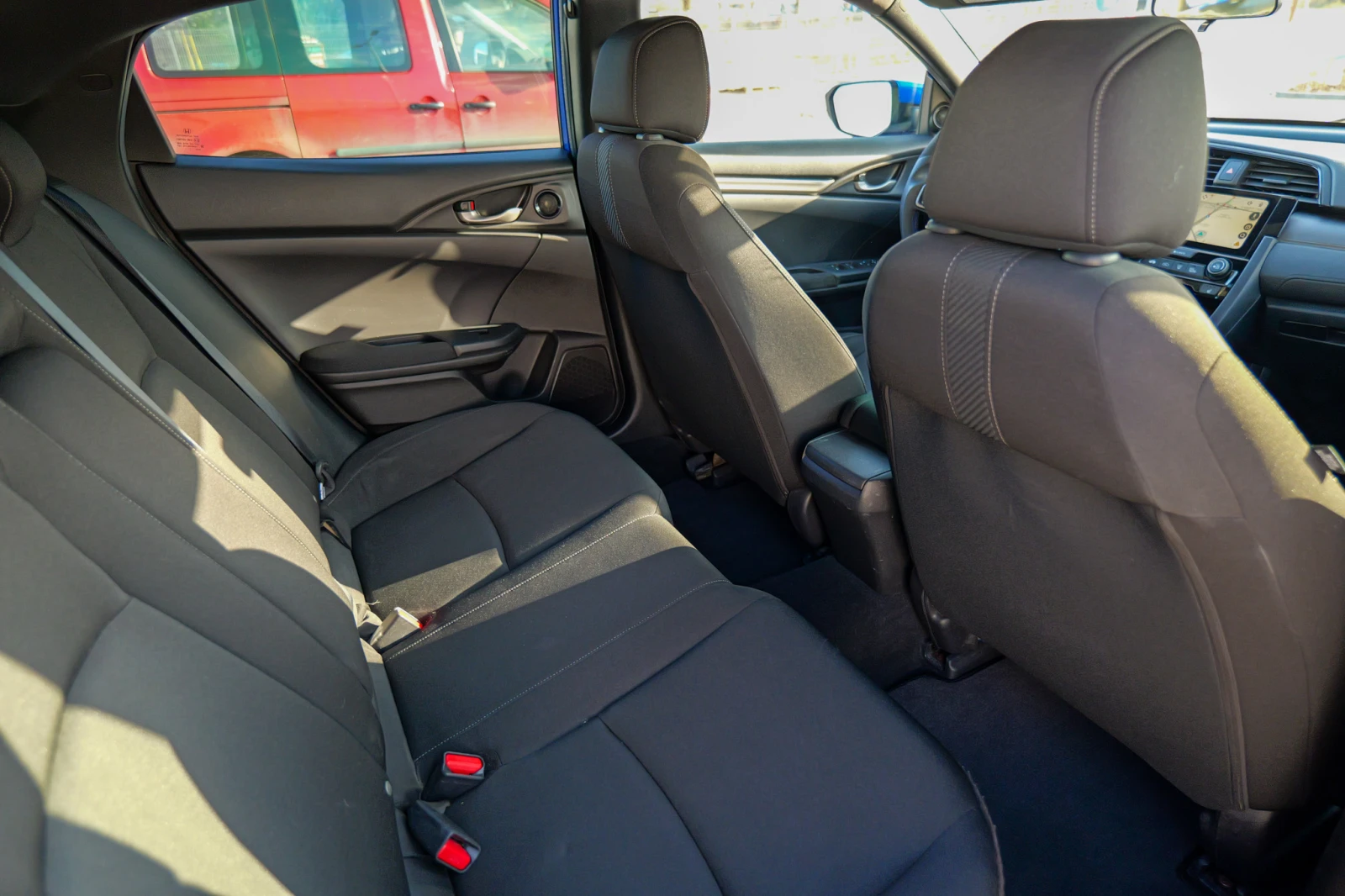 Honda Civic VTEC Turbo Manual, снимка 6 - Автомобили и джипове - 53387680