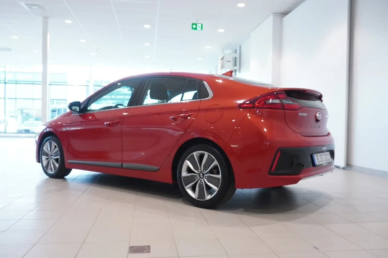 Hyundai Ioniq Hybrid 1.6 DCT PremiumEco - изображение 3