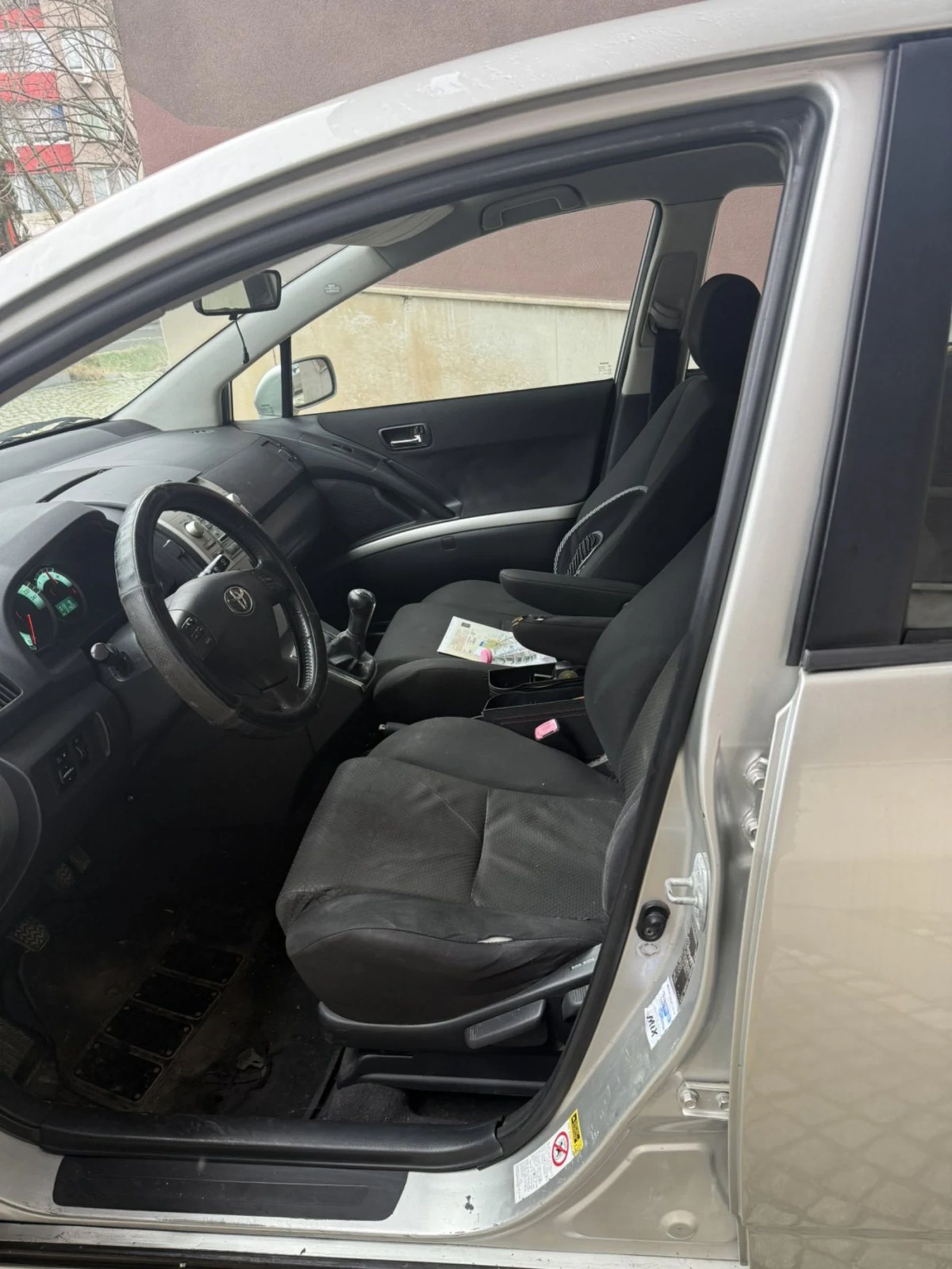 Toyota Corolla verso D4D 136k.c. - изображение 7