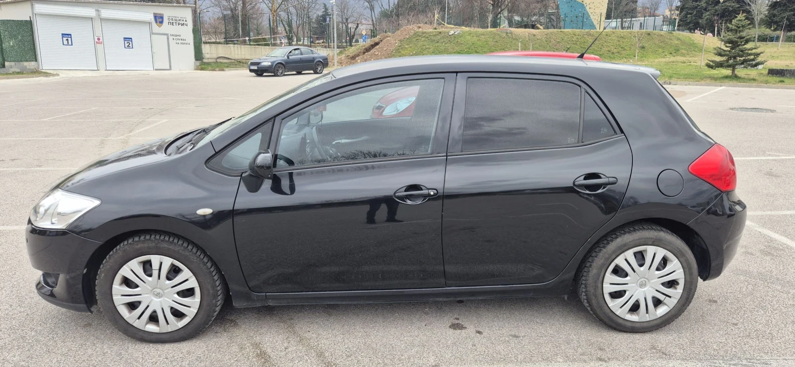 Toyota Auris 2.0 D4D - изображение 4