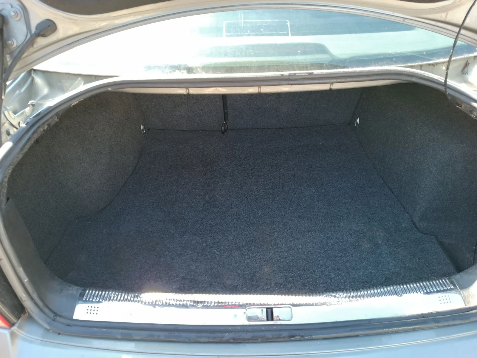 VW Passat 1.9 TDI 131h.p. FWD | Mobile.bg � ����������� 9