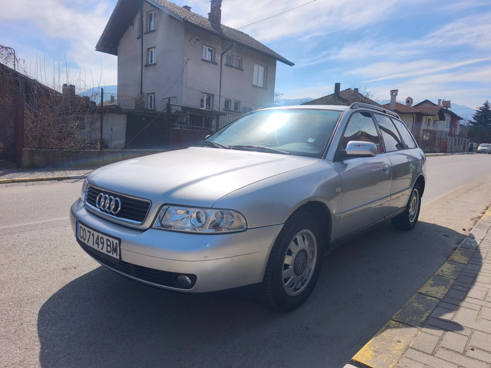 Audi A4, снимка 2 - Автомобили и джипове - 53782452