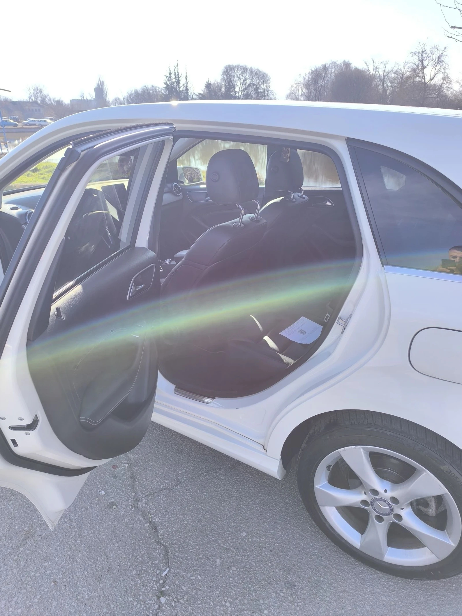 Mercedes-Benz B 180, снимка 5 - Автомобили и джипове - 53786642