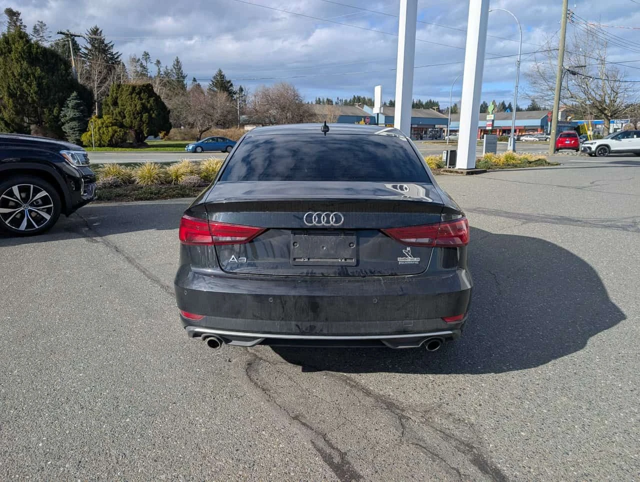 Audi A3 * Komfort * CARFAX * ПАНО * KEYLESS * ПОДГРЕВИ, снимка 4 - Автомобили и джипове - 54014054