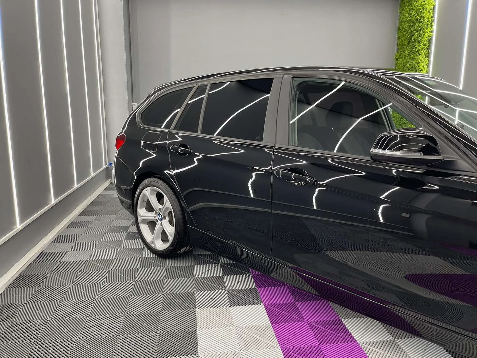 BMW 320, снимка 16 - Автомобили и джипове - 55346805