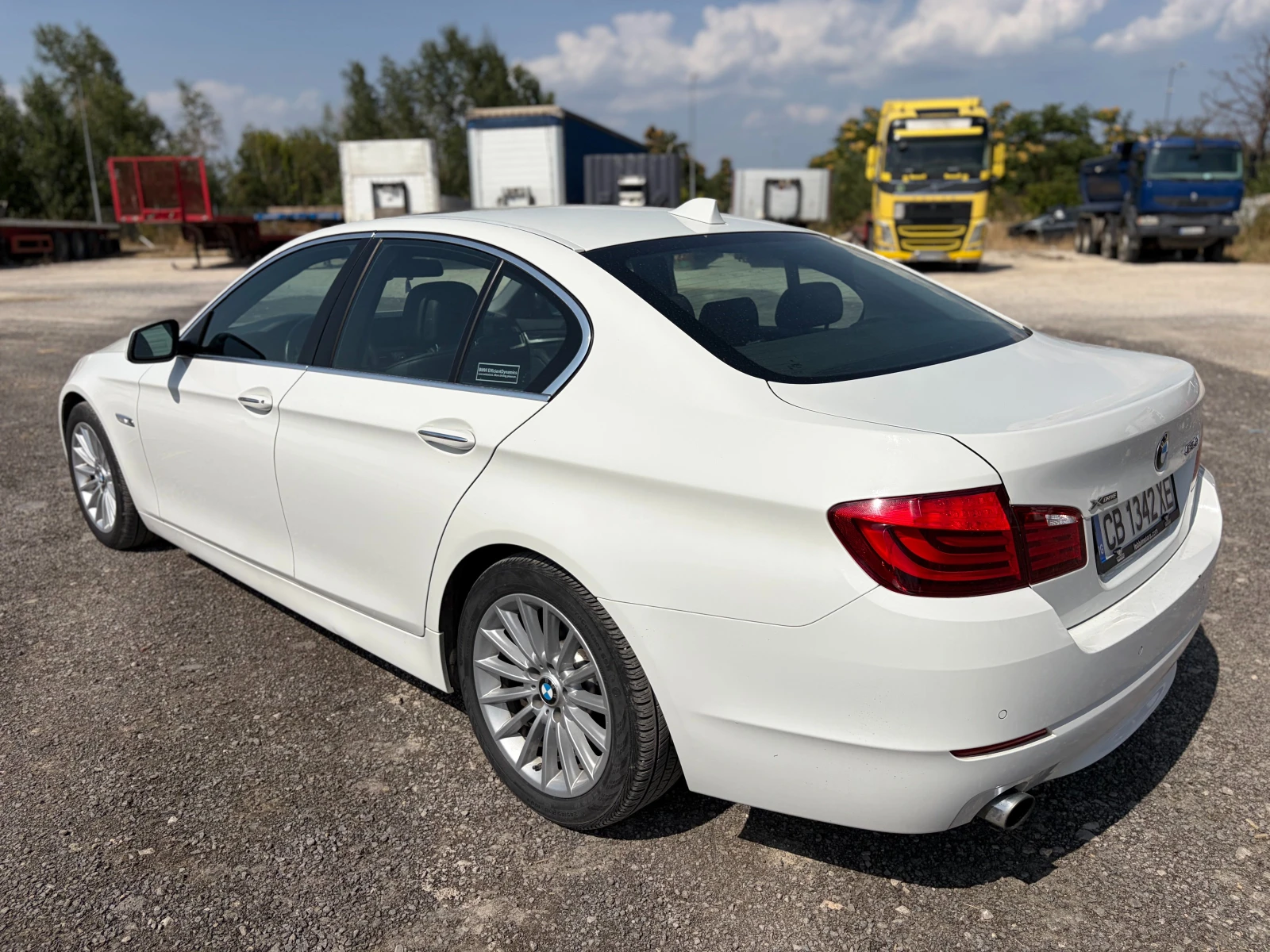 BMW 535 xDrive CAR PLAY/ANDROID/МУЗИКА/КОЖА/АВТОМАТИК, снимка 5 - Автомобили и джипове - 55835469