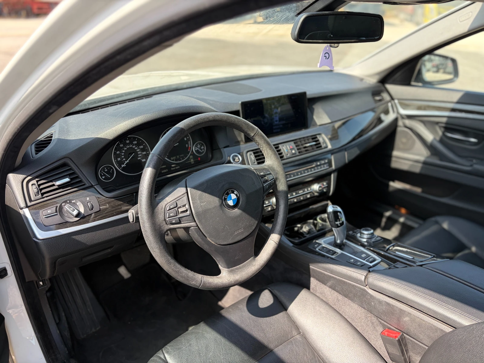 BMW 535 xDrive CAR PLAY/ANDROID/МУЗИКА/КОЖА/АВТОМАТИК, снимка 6 - Автомобили и джипове - 55835469