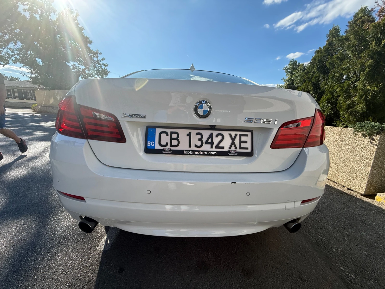 BMW 535 xDrive CAR PLAY/ANDROID/МУЗИКА/КОЖА/АВТОМАТИК, снимка 2 - Автомобили и джипове - 55749091