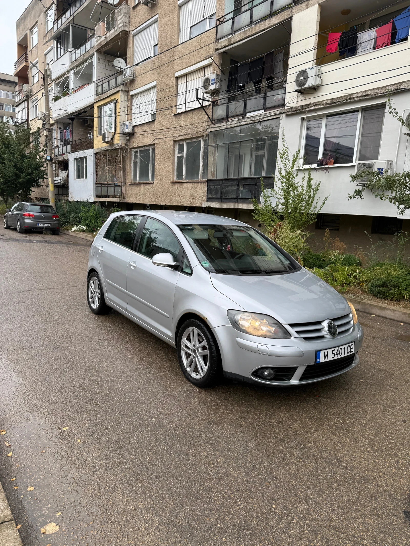 VW Golf Plus, снимка 2 - Автомобили и джипове - 56451150