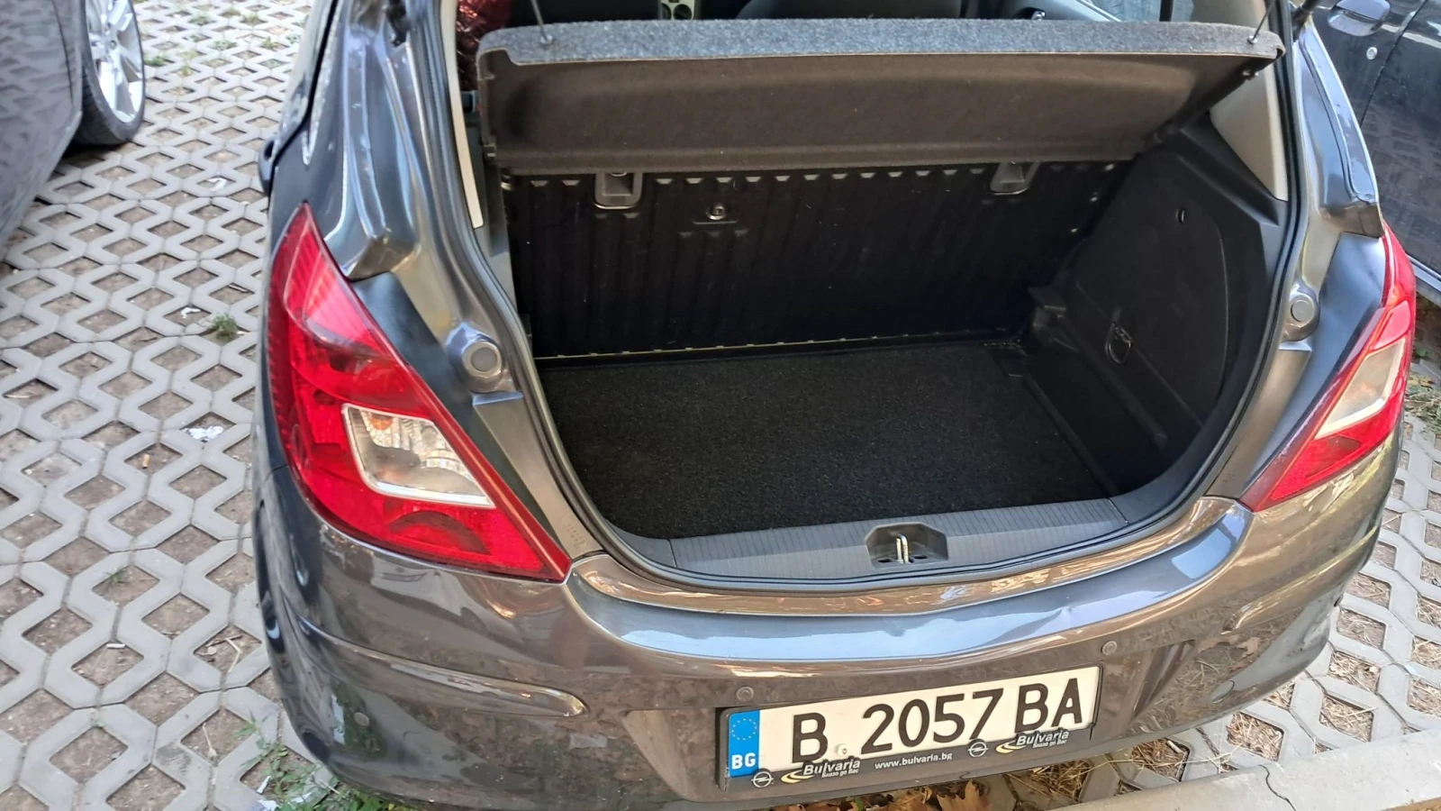 Opel Corsa D, снимка 7 - Автомобили и джипове - 56514130