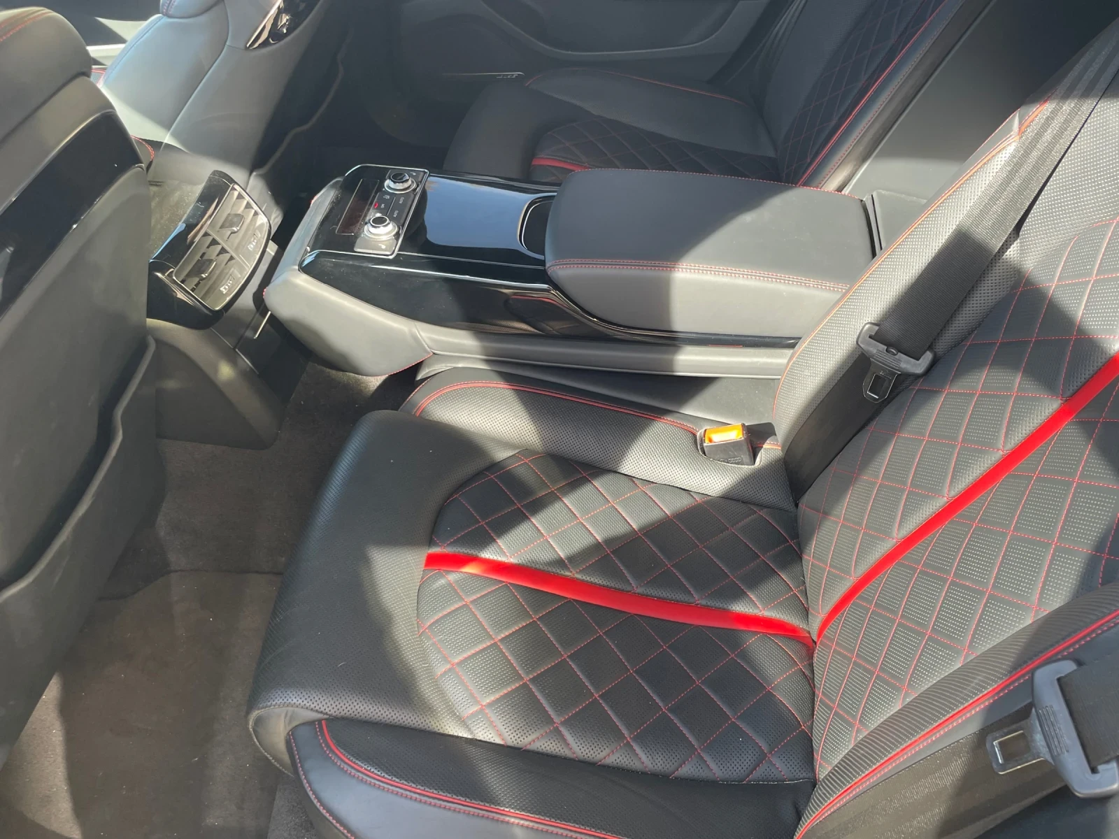 Audi A8 4.2tdi, снимка 9 - Автомобили и джипове - 56524078