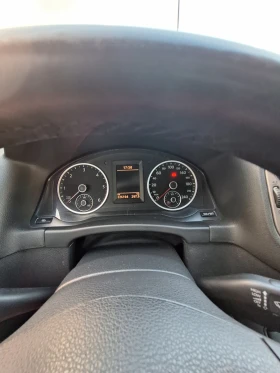 VW Tiguan Автомат 4х4, снимка 13