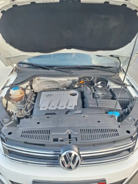 VW Tiguan Автомат 4х4, снимка 10