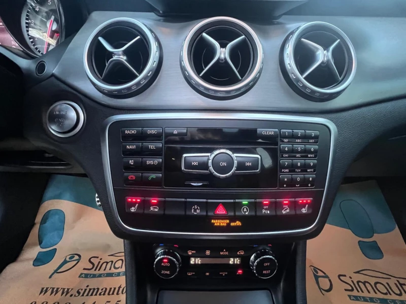 Mercedes-Benz GLA 250 AMG 211кс Панорама Keyles-go Нави Серв.книжка, снимка 14 - Автомобили и джипове - 47809299