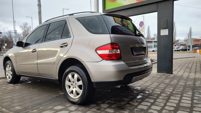 Mercedes-Benz ML 320, снимка 3 - Автомобили и джипове - 49524421