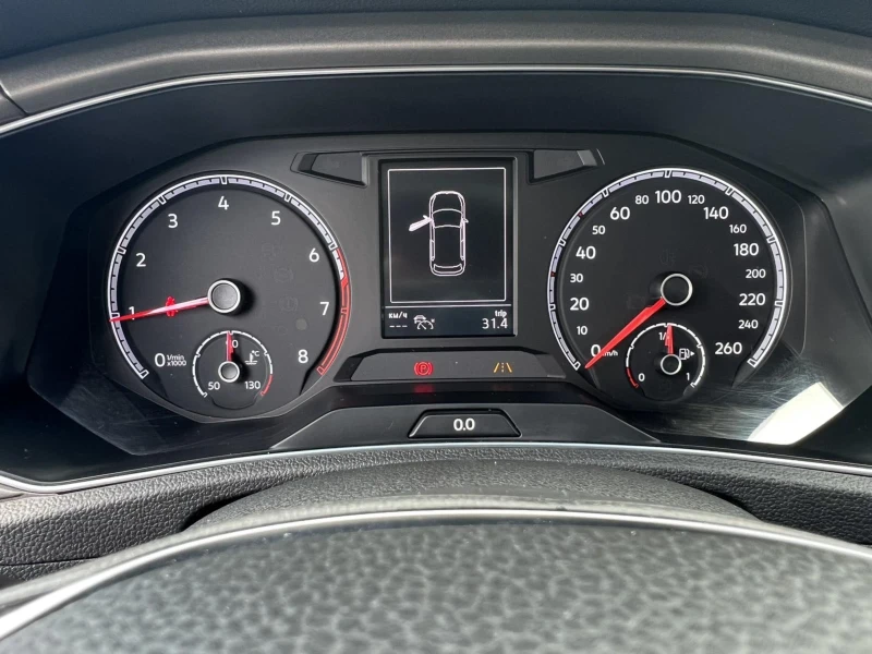 VW T-Roc, снимка 10 - Автомобили и джипове - 50288253