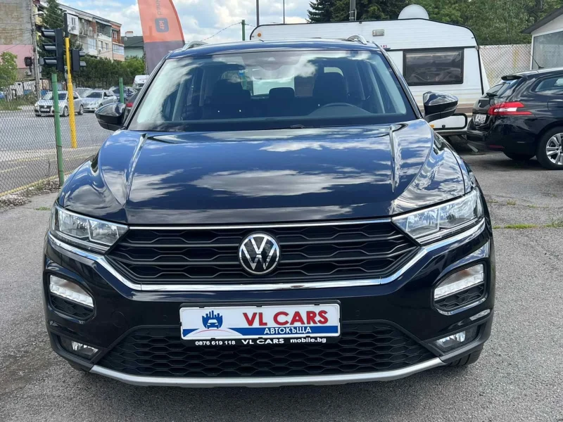 VW T-Roc, снимка 2 - Автомобили и джипове - 50288253