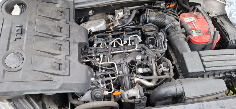 Skoda Yeti 2.0 TDI 110HP, снимка 8 - Автомобили и джипове - 52641393