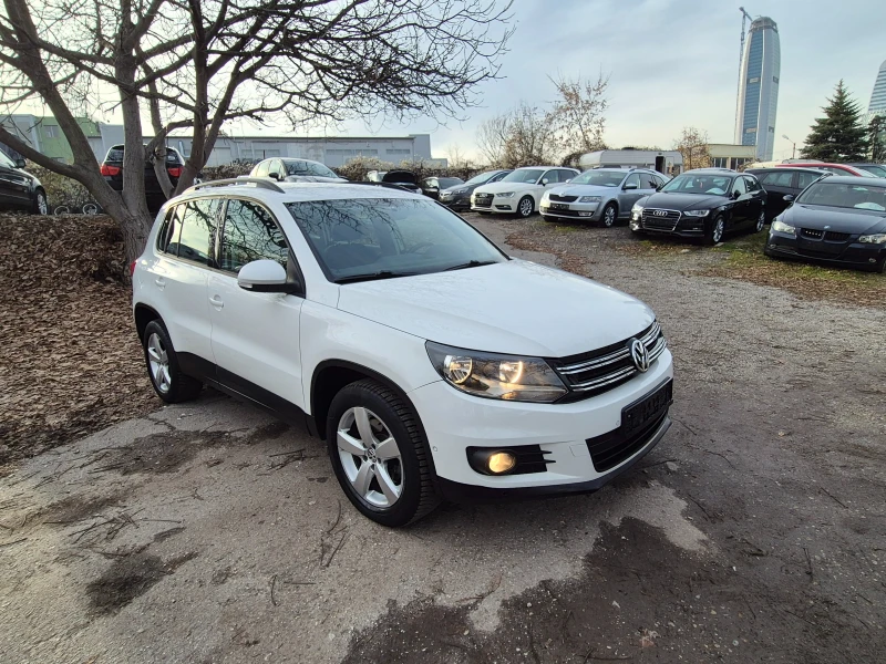 VW Tiguan 2.0TDI FACELIFT ВНОС ИТАЛИЯ БЕЗ РЪЖДИ И ЗАБЕЛЕЖКИ , снимка 3 - Автомобили и джипове - 52628757