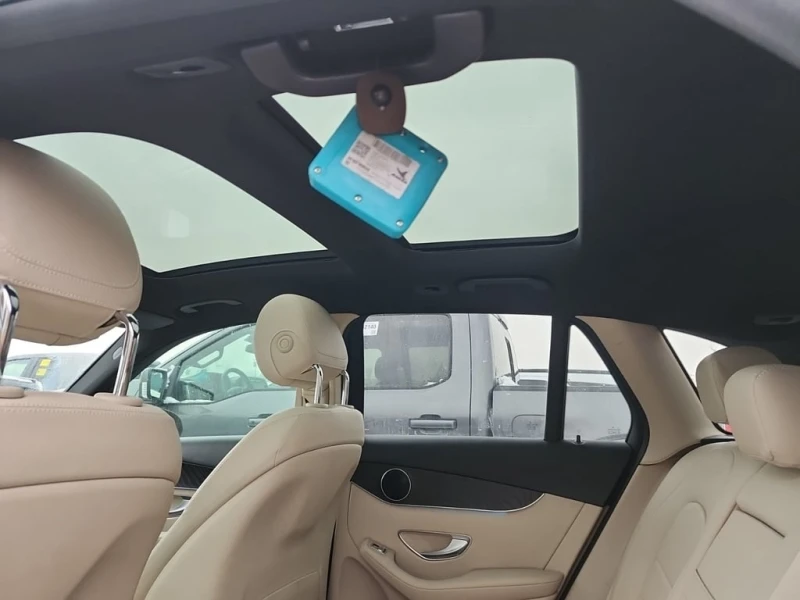 Mercedes-Benz GLC * 300 * БЕЖОВ САЛОН* * ПРЕДЕН ПОДГРЕВ* , снимка 12 - Автомобили и джипове - 53374647