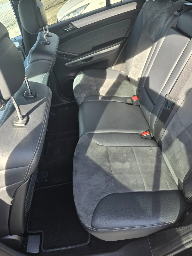 Mercedes-Benz ML 350 Facelift, снимка 9 - Автомобили и джипове - 53538657