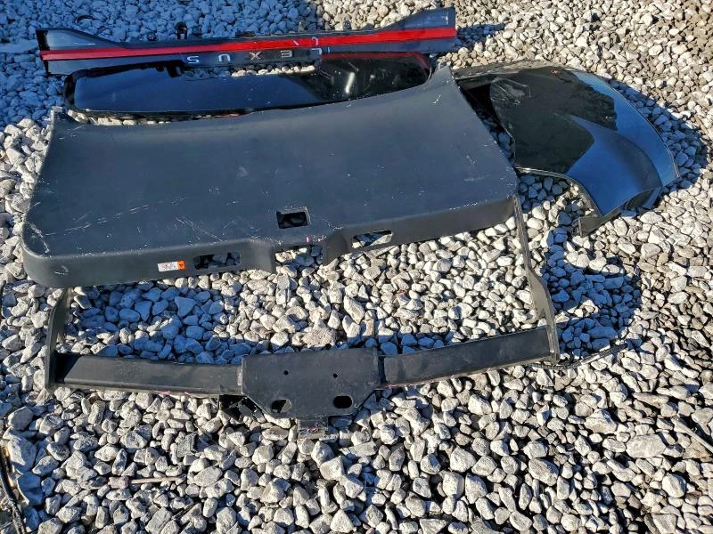 Lexus GX 2.4L 4 Front-wheel Drive, снимка 15 - Автомобили и джипове - 53713480