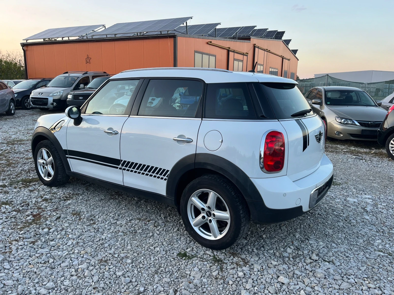 Mini Countryman 1.6-90кс - изображение 4