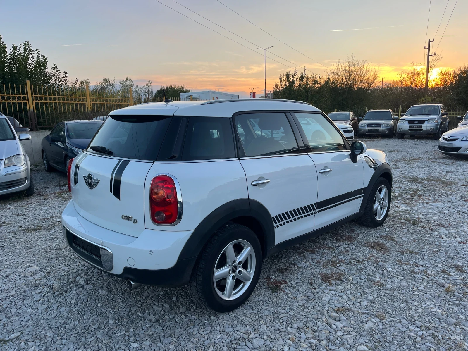 Mini Countryman 1.6-90кс - изображение 2