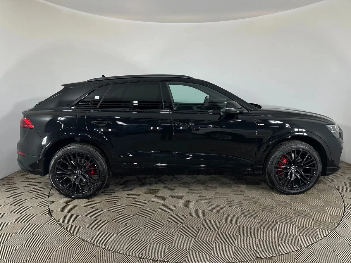 Audi Q8 50TDI Quattro S-Line - изображение 4