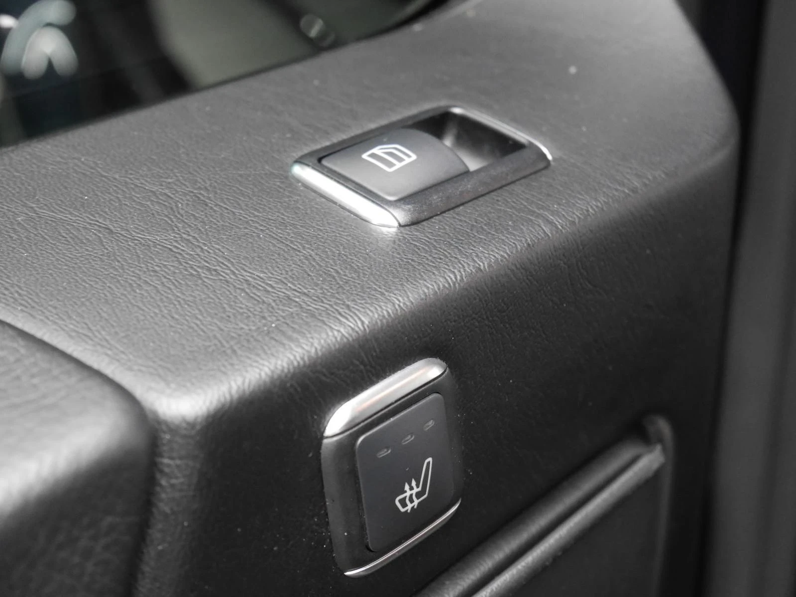 Mercedes-Benz G 350 Diesel - изображение 4