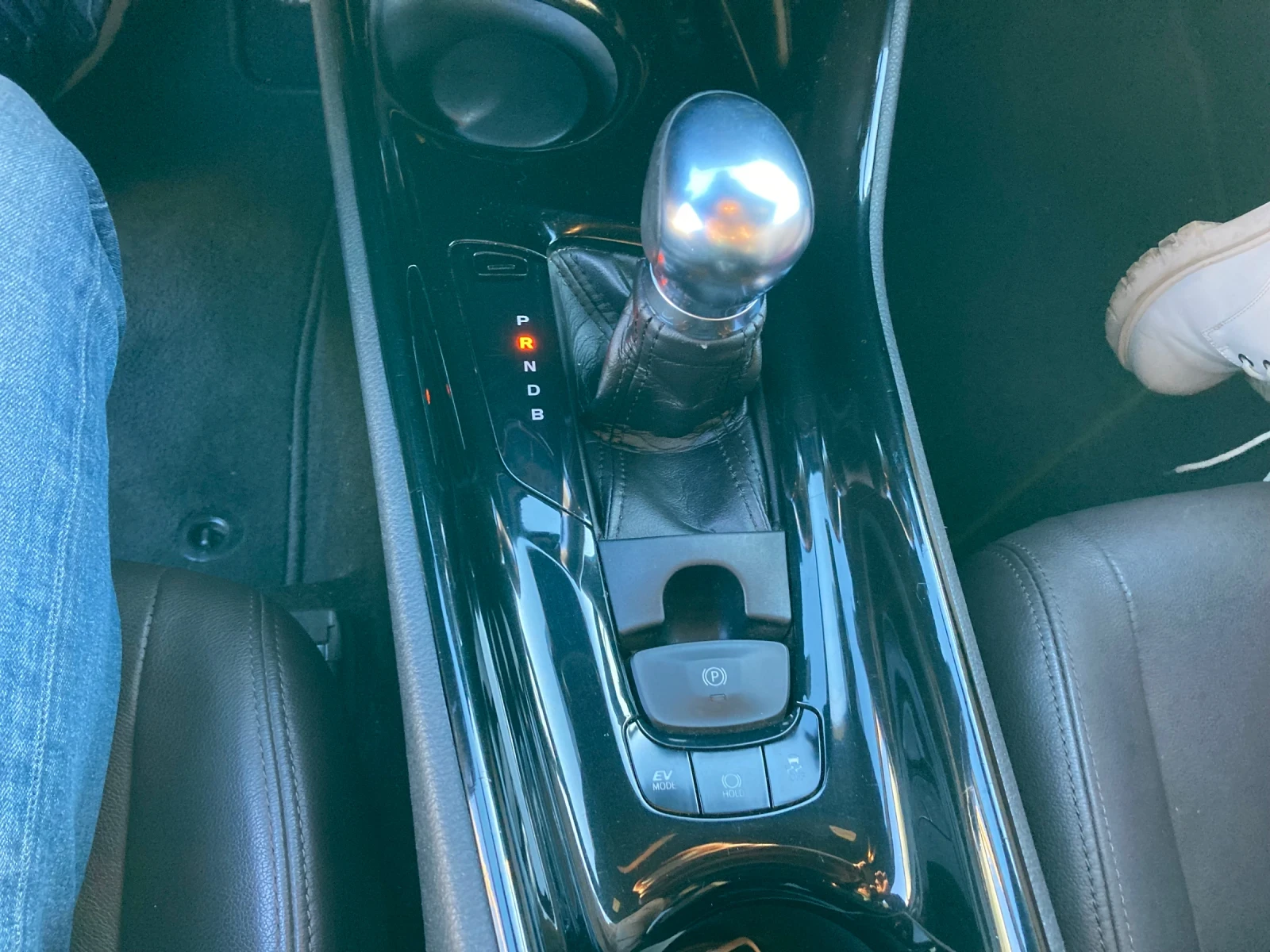 Toyota C-HR 1.8 Benzin/Hibrid Avtomatik FULL 163000km | Mobile.bg � ����������� 12