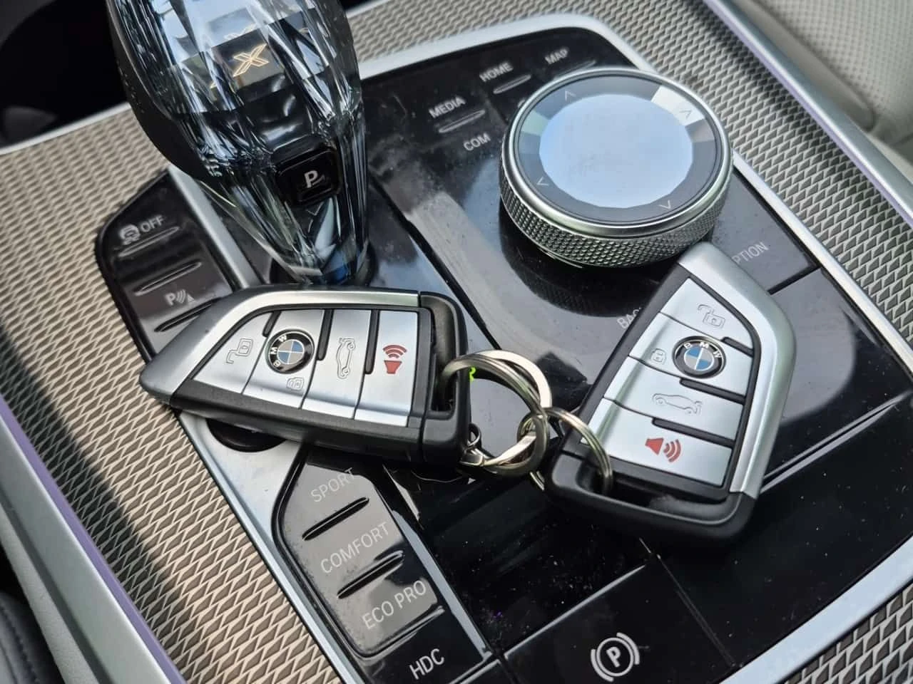 BMW X5 XDRIVE40I| HARMAN KARDON| PANO| 2 КЛЮЧА| HUD| 360|, снимка 17 - Автомобили и джипове - 54228000