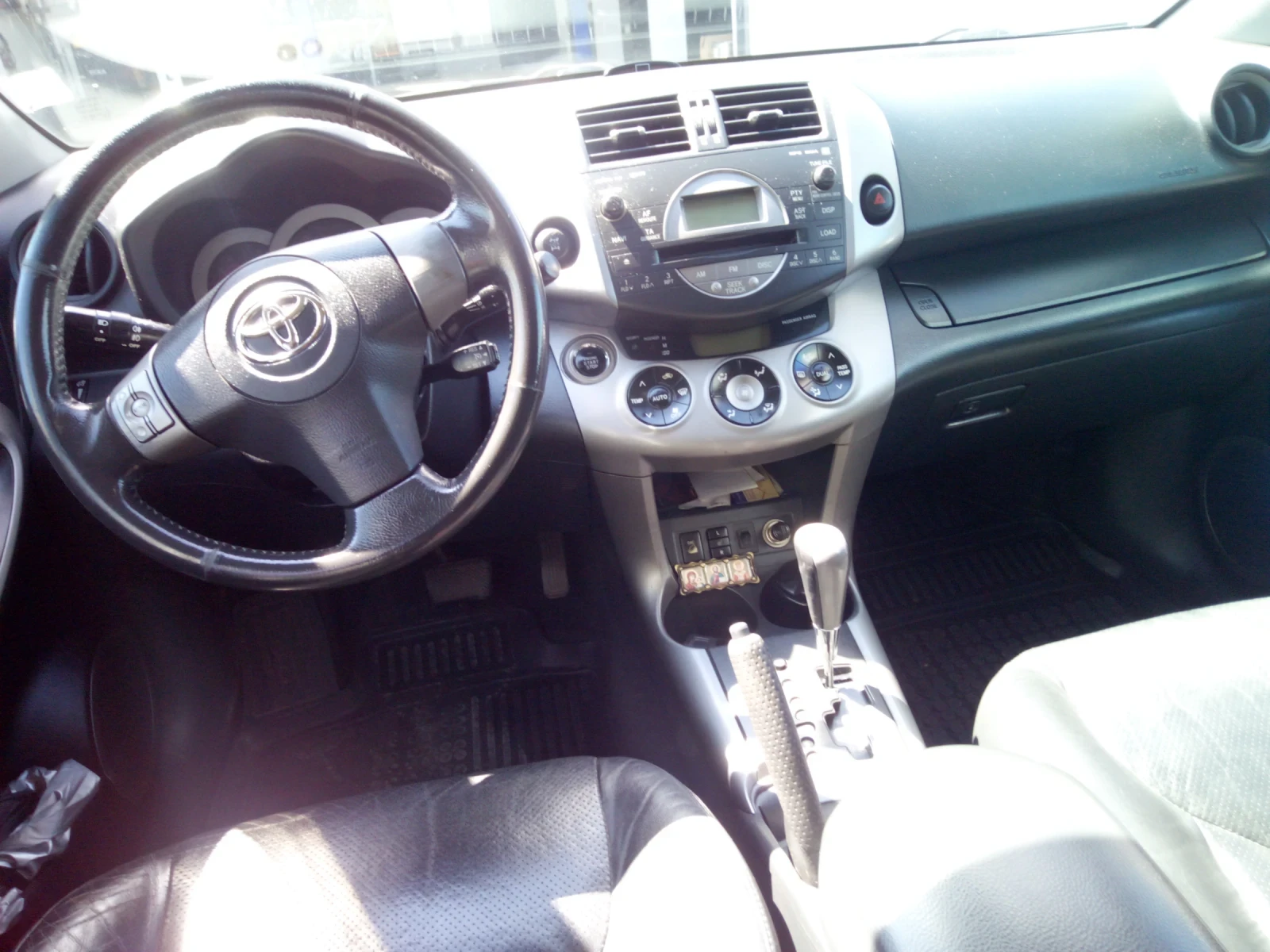 Toyota Rav4 Luxury , снимка 5 - Автомобили и джипове - 54593288