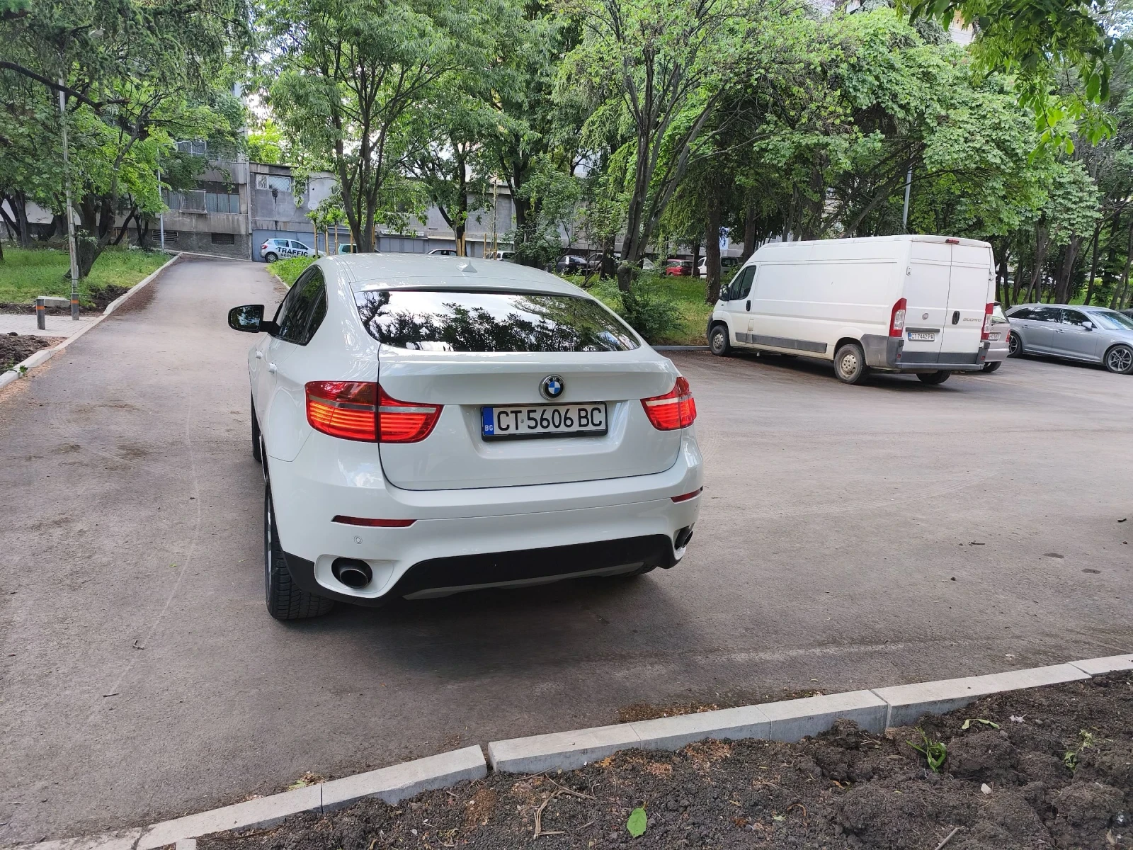 BMW X6 3.5i X drive, снимка 4 - Автомобили и джипове - 54683087