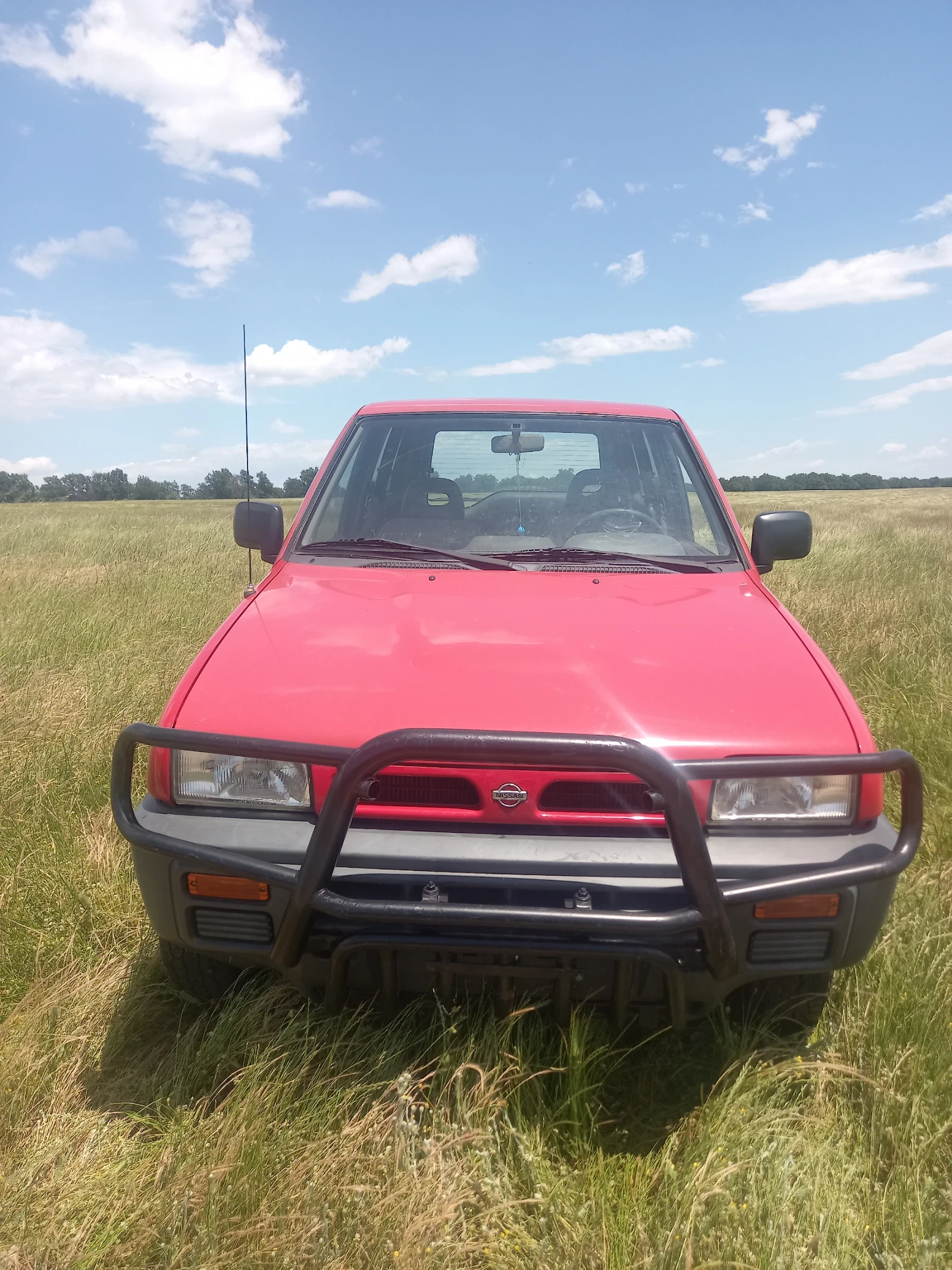 Nissan Terrano 2.4 бензин 124кс., снимка 4 - Автомобили и джипове - 54743355
